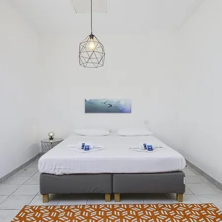 Apartamento Large With Terrace In